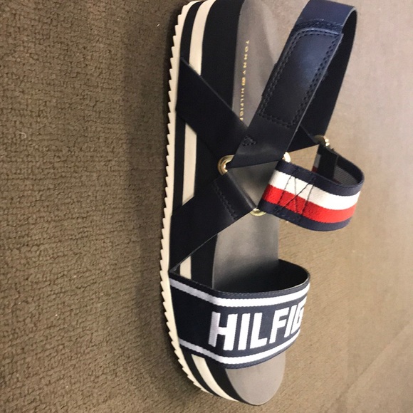 Hilfiger creeper slides - Picture 4 of 8